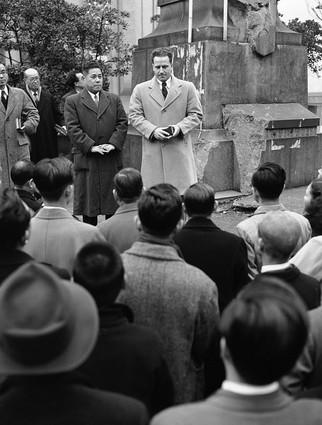 DeShazer-missionary-meeting-japan.jpg